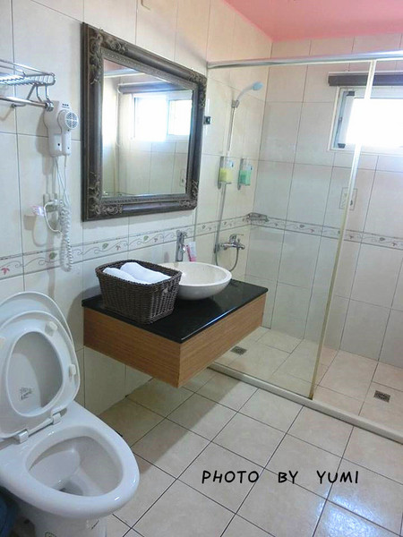 屏東墾丁尋夢園:【屏東住宿】墾丁民宿首選!電梯民宿超粉紅小窩~走路即可到墾丁大街@墾丁尋夢園