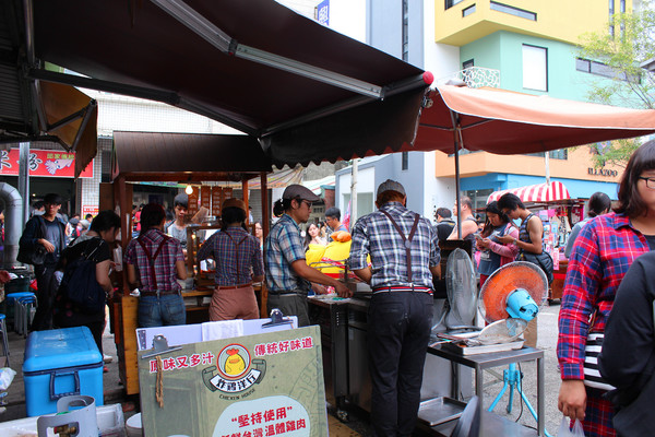 炸鷄洋行：[台南]國華街上的人氣炸雞 炸雞洋行