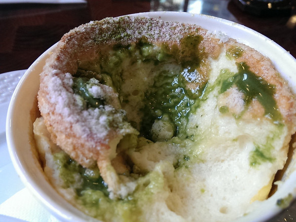 Mee's Cafe:《台北》Mee's Cafe│來自日本の軟綿熱蛋糕&抹茶窯烤舒芙蕾@國父紀念館