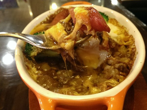 Mee's Cafe:《台北》Mee's Cafe│來自日本の軟綿熱蛋糕&抹茶窯烤舒芙蕾@國父紀念館