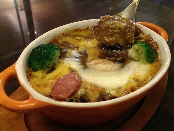 Mee's Cafe:《台北》Mee's Cafe│來自日本の軟綿熱蛋糕&抹茶窯烤舒芙蕾@國父紀念館