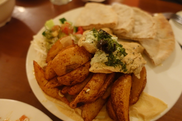 SABABA PITA BAR中東食堂:(胖樺食記) SABABA PITA BAR沙巴巴中東食堂/台北公館台大商圈推薦高CP值餐廳/溫州公園/捷運台電大樓站/含完整菜單