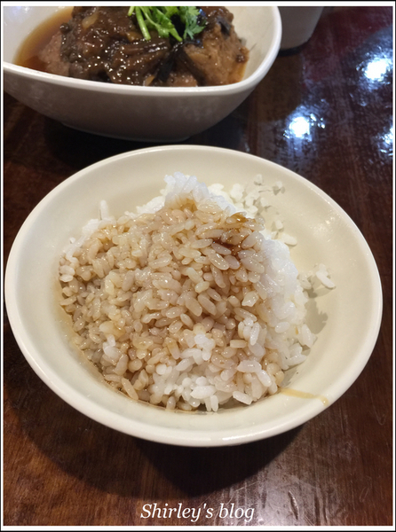 喫飯食堂:捷運東門站‧喫飯食堂(台灣料理)