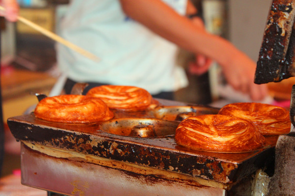 奮起湖甜甜圈：[阿里山]奮起湖 星空小屋旁的現烤甜甜圈