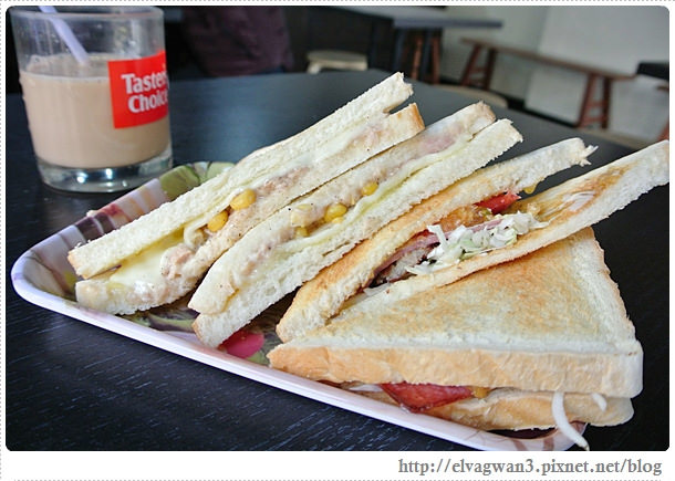 台南-三天兩夜-姐妹出遊-美食-祿記水晶餃-克林台包-矮仔成蝦仁飯-阿美綠豆湯-迪利小屋-哈利早餐-移民署-金色小屋鬆餅-布萊恩紅茶-一味品碗粿-央米紅豆餅-葉家小卷米粉-武廟-月老廟-86綠園巷-sunny pasta-神農街-阿朗基公寓-六千牛肉湯-阿杰蛋餅-胡厝寮-14-117-20- (127)-1