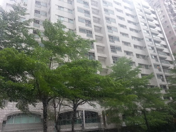 瑪莉桃桃親子餐廳(原Baby Coffee 瑪莉桃桃)：[邀約][高雄][美食]瑪莉桃桃(杜馬河堤館)~親子歡聚的好所在^^