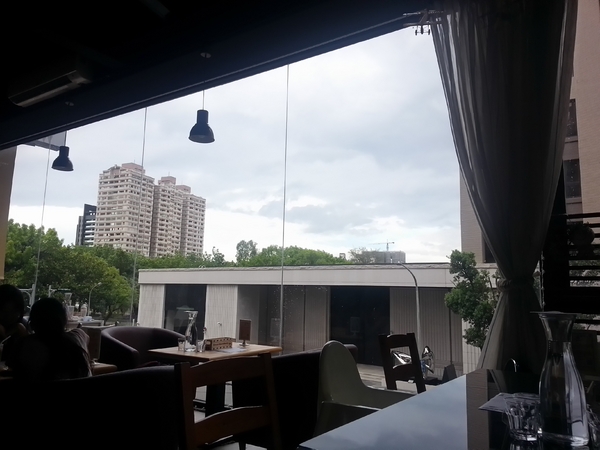 瑪莉桃桃親子餐廳(原Baby Coffee 瑪莉桃桃)：[邀約][高雄][美食]瑪莉桃桃(杜馬河堤館)~親子歡聚的好所在^^