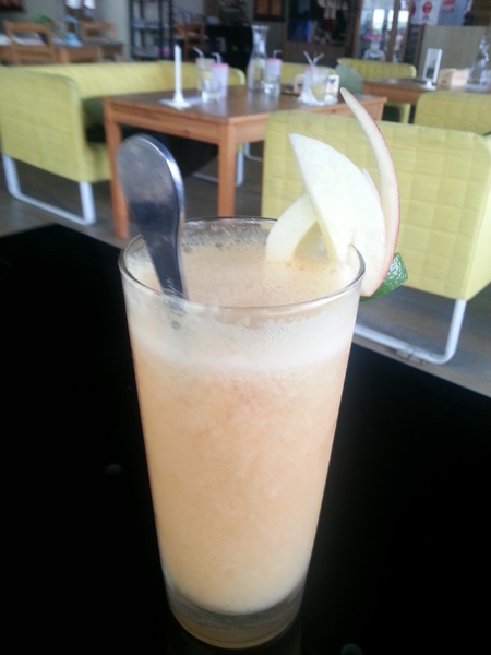 瑪莉桃桃親子餐廳(原Baby Coffee 瑪莉桃桃)：[邀約][高雄][美食]瑪莉桃桃(杜馬河堤館)~親子歡聚的好所在^^