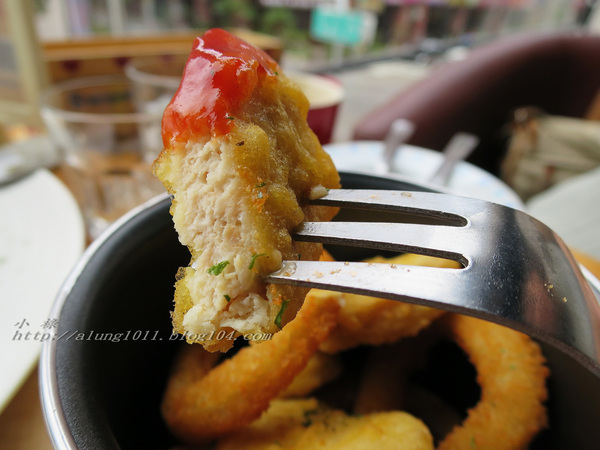 瑪莉桃桃親子餐廳(原Baby Coffee 瑪莉桃桃)：您一定會喜歡..  瑪莉桃桃 - 大人小孩都適宜的生活餐廳~