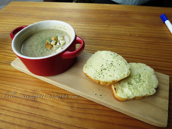 瑪莉桃桃親子餐廳(原Baby Coffee 瑪莉桃桃)：您一定會喜歡..  瑪莉桃桃 - 大人小孩都適宜的生活餐廳~