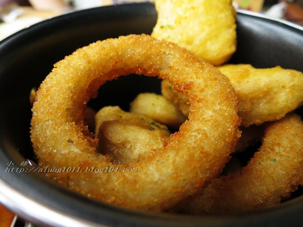 瑪莉桃桃親子餐廳(原Baby Coffee 瑪莉桃桃)：您一定會喜歡..  瑪莉桃桃 - 大人小孩都適宜的生活餐廳~