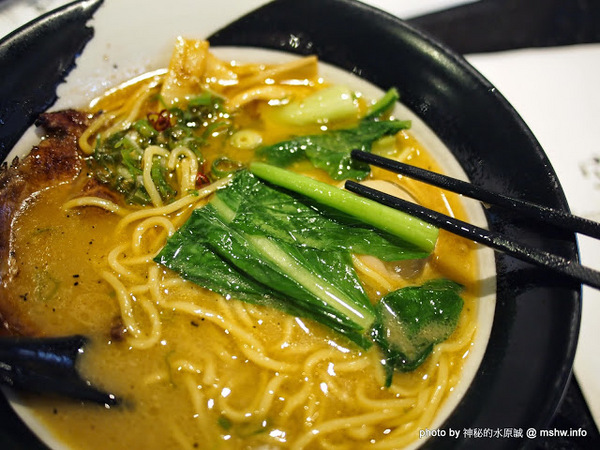 Kukai Ramen & Izakaya 空海拉麵:【食記】台中Kukai Ramen & Izakaya 空海拉麵居酒屋大隆店@西屯捷運BRT市政府&頂何厝 : 三種麵條讓你吃完想出家?來自Toyota豐田集團的旗下力作!