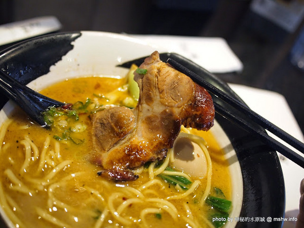 Kukai Ramen & Izakaya 空海拉麵:【食記】台中Kukai Ramen & Izakaya 空海拉麵居酒屋大隆店@西屯捷運BRT市政府&頂何厝 : 三種麵條讓你吃完想出家?來自Toyota豐田集團的旗下力作!