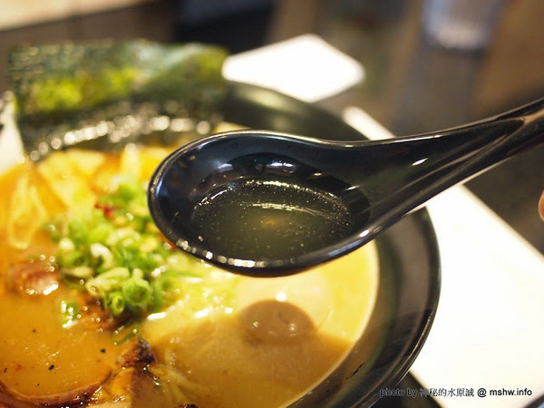 Kukai Ramen & Izakaya 空海拉麵:【食記】台中Kukai Ramen & Izakaya 空海拉麵居酒屋大隆店@西屯捷運BRT市政府&頂何厝 : 三種麵條讓你吃完想出家?來自Toyota豐田集團的旗下力作!