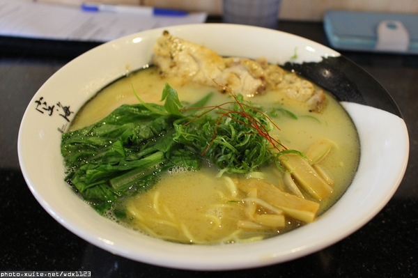 Kukai Ramen & Izakaya 空海拉麵:Kukai Ramen & Izakaya 空海拉麵✪台中拉麵新選擇~湯頭美味~103.09.08