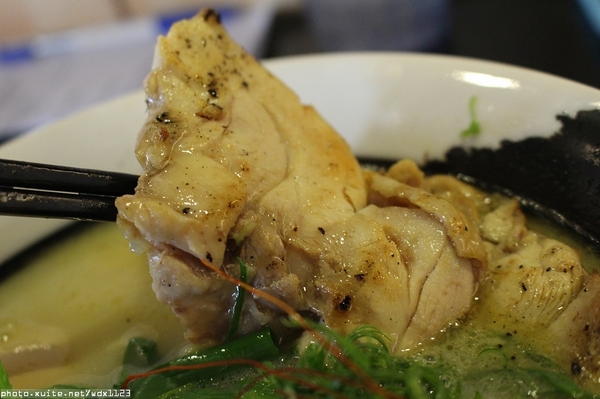 Kukai Ramen & Izakaya 空海拉麵:Kukai Ramen & Izakaya 空海拉麵✪台中拉麵新選擇~湯頭美味~103.09.08