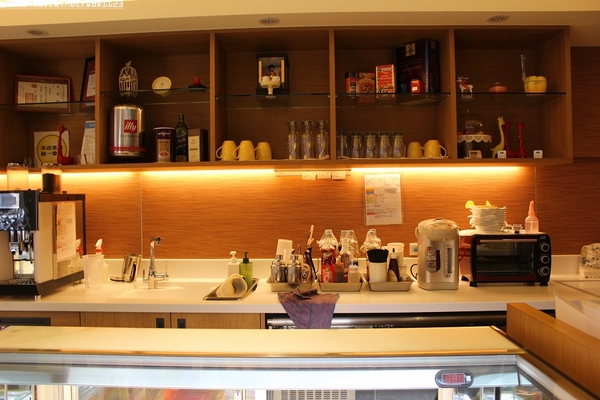 Ping 18：Ping 18日法輕食料理✪104.02.11