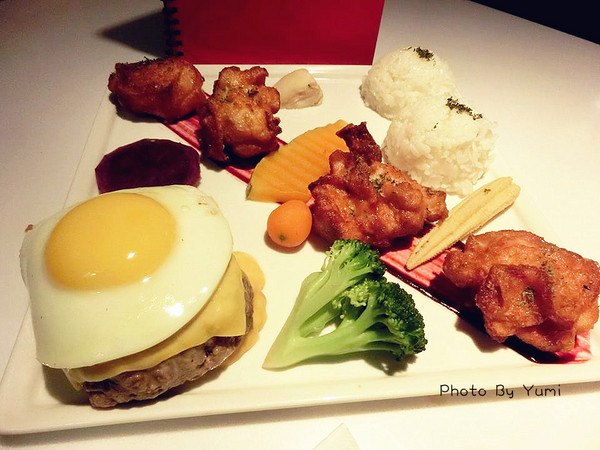 Ping 18：【口碑券§第89彈】台中日法輕食料理餐廳~藍帶主廚鎮店讓你嘗盡多元化的美味餐點@Ping 18