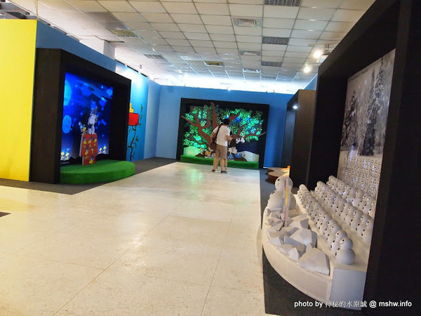 走進花生漫畫 史努比Snoopy65週年巡迴特展(台中站)：【景點】走進花生漫畫 Snoopy 65週年巡迴特展@台中世界貿易中心捷運BRT中港新城 : 空間與動線規劃更完善,還有高雄沒有的新展品喔!