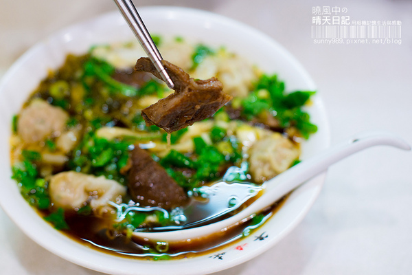 牛燒味：【喀好料】牛肉餛飩一次滿足 新店牛肉麵專賣 牛燒味