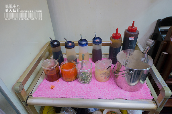 牛燒味：【喀好料】牛肉餛飩一次滿足 新店牛肉麵專賣 牛燒味