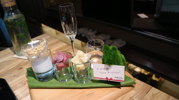 愛新覺羅 原味‧鮮採嚴煮:【台北美食】不能錯過的愛新覺羅--堅持原味‧鮮採嚴煮@忠孝敦化站