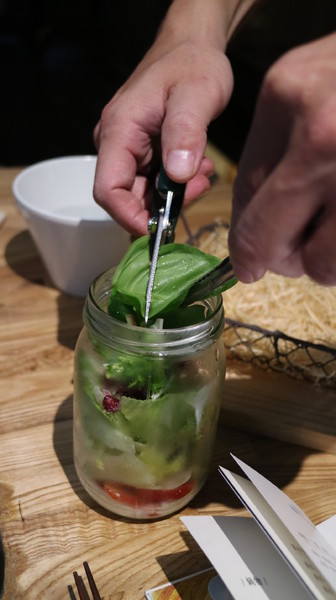 愛新覺羅 原味‧鮮採嚴煮:【台北美食】不能錯過的愛新覺羅--堅持原味‧鮮採嚴煮@忠孝敦化站