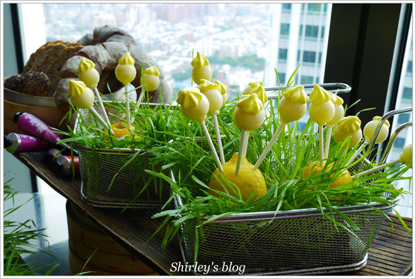 台北W酒店-紫艷酒吧：W HOTEL‧紫艷酒吧午茶