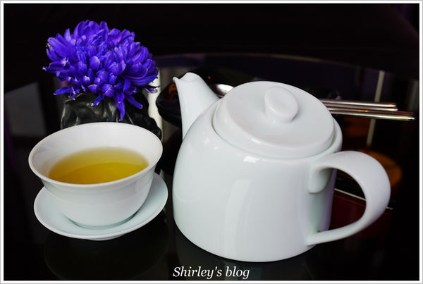 台北W酒店-紫艷酒吧：W HOTEL‧紫艷酒吧午茶