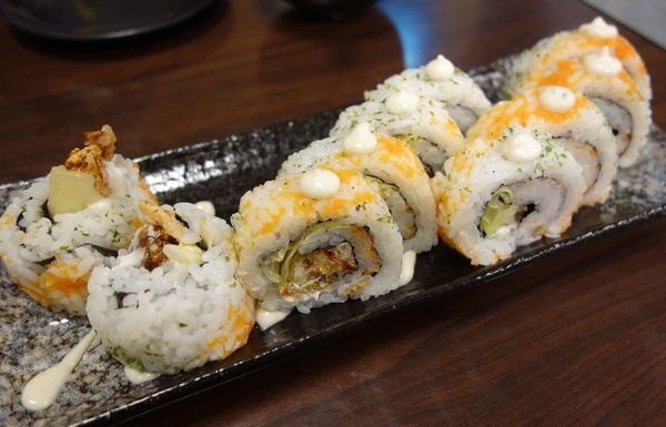 海作壽司屋:海作壽司屋 100元的生魚片丼飯那裡找 又一間C/P值很高的丼飯