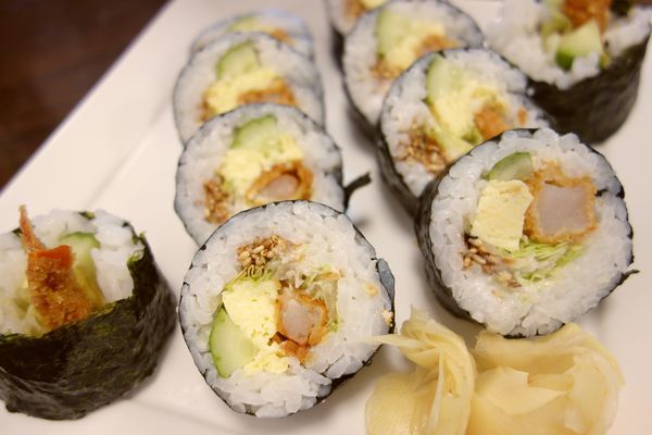 海作壽司屋:海作壽司屋 100元的生魚片丼飯那裡找 又一間C/P值很高的丼飯