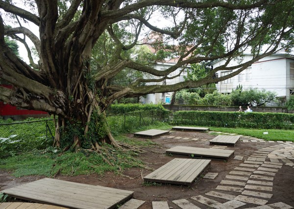 亞尼克夢想村1號店-美式派塔專賣店:亞尼克夢想村1號店-美式派塔專賣店