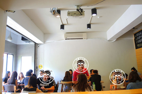 鉄 燒餃子：呷飽祙【新竹･鉄喫茶．燒餃子】鐵鍋料理三連發