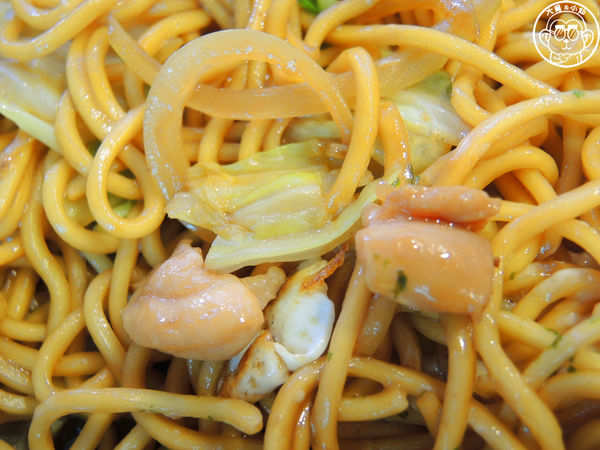 鉄 燒餃子：呷飽祙【新竹･鉄喫茶．燒餃子】鐵鍋料理三連發