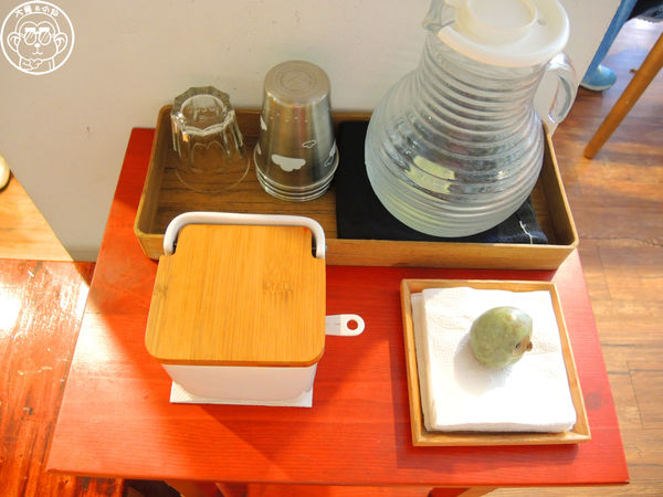 鉄 燒餃子：呷飽祙【新竹･鉄喫茶．燒餃子】鐵鍋料理三連發