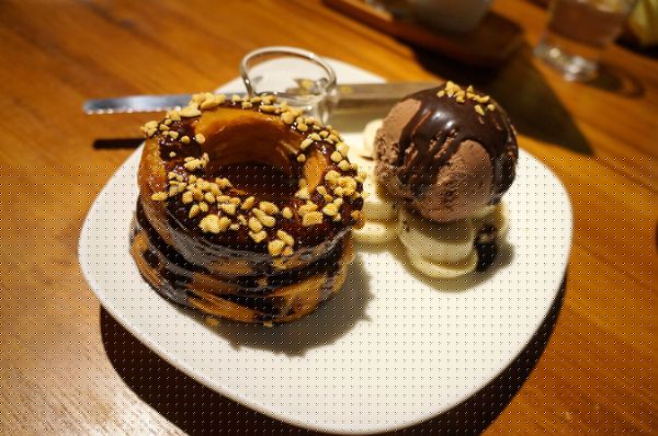 Drip Cafe 好滴(忠孝店):Drip cafe♥ 好滴 ♥招牌多拿滋 ♥東區下午茶 ♥內附完整menu