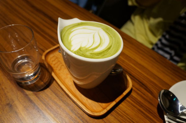 Drip Cafe 好滴(忠孝店):Drip cafe♥ 好滴 ♥招牌多拿滋 ♥東區下午茶 ♥內附完整menu