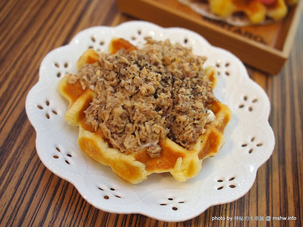 烤香Oven Coffee:【食記】新竹Oven Coffee 烤香咖啡竹北勝利店@竹北 : 平價美味的咖啡與比利時烈日鬆餅,口味水準比台中店高喔!