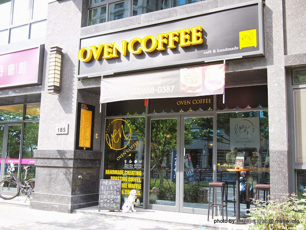 烤香Oven Coffee:【食記】新竹Oven Coffee 烤香咖啡竹北勝利店@竹北 : 平價美味的咖啡與比利時烈日鬆餅,口味水準比台中店高喔!