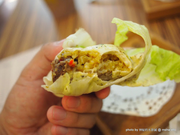 烤香Oven Coffee:【食記】新竹Oven Coffee 烤香咖啡竹北勝利店@竹北 : 平價美味的咖啡與比利時烈日鬆餅,口味水準比台中店高喔!