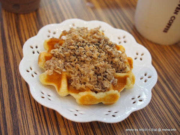 烤香Oven Coffee:【食記】新竹Oven Coffee 烤香咖啡竹北勝利店@竹北 : 平價美味的咖啡與比利時烈日鬆餅,口味水準比台中店高喔!