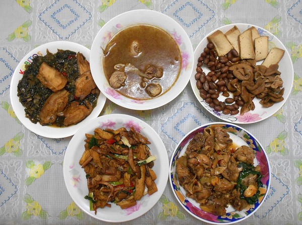 七哥料理：免動鼎灶好菜就上桌~.. 七哥料理