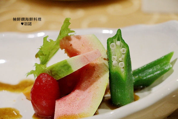 極鮮饌：【羽諾食記】極鮮饌海鮮料理♥大啖秋季蟹宴創意海鮮料理!