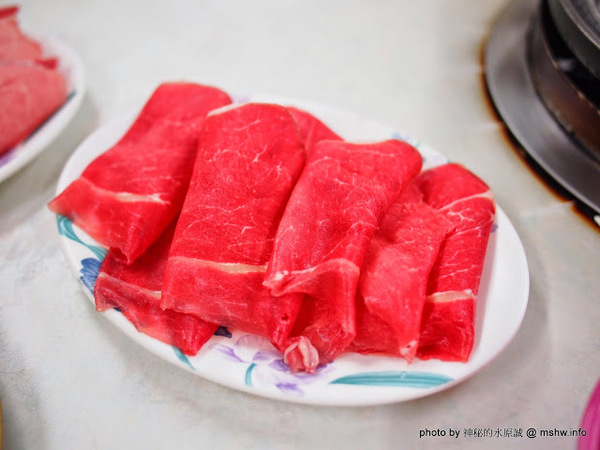 陳記迷你火鍋：【食記】苗栗陳記迷你火鍋@南苗夜市 : 雖然同名,服務與食材卻差很多…