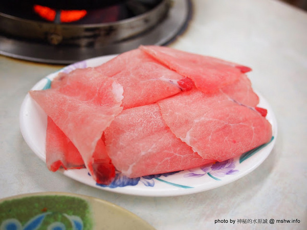 陳記迷你火鍋：【食記】苗栗陳記迷你火鍋@南苗夜市 : 雖然同名,服務與食材卻差很多…