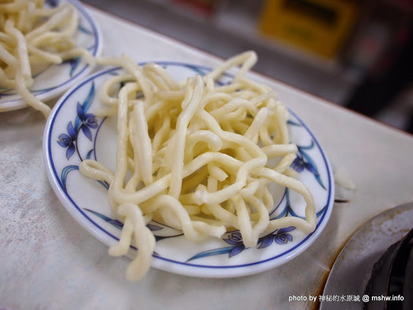 陳記迷你火鍋：【食記】苗栗陳記迷你火鍋@南苗夜市 : 雖然同名,服務與食材卻差很多…