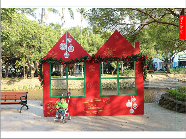 【新竹好好玩】喔耶！新竹市感恩季東門城聖誕好漂亮！我們不去台北囉~~(傲嬌樣(๑˘ ₃˘๑) 哼！)-21.jpg