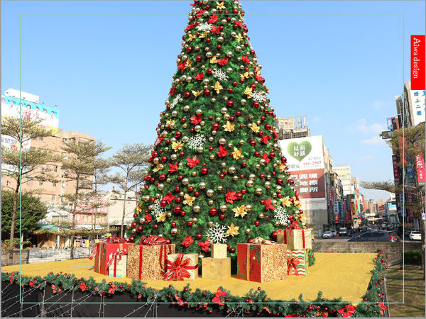 【新竹好好玩】喔耶！新竹市感恩季東門城聖誕好漂亮！我們不去台北囉~~(傲嬌樣(๑˘ ₃˘๑) 哼！)-16.jpg