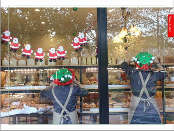 【新竹好好玩】喔耶！新竹市感恩季東門城聖誕好漂亮！我們不去台北囉~~(傲嬌樣(๑˘ ₃˘๑) 哼！)-23.jpg