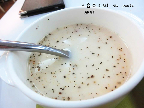 All in Pasta義式餐廳(原：le Buffet 西式‧綜合百匯)：【台中食記】只有自己親身品嘗過才知曉阿@all in pasta(大買家2F)